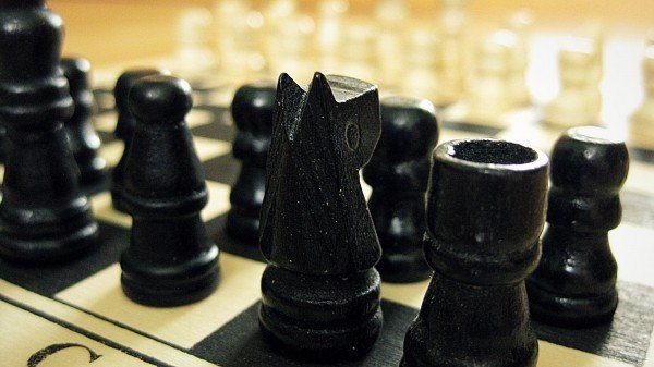 chess-game-strategy-intelligence-black-white